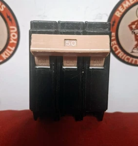 Interruptor de circuito CUTLER-HAMMER CH350 50 amperios 3 polos 240v ENVÍO EL MISMO DÍA - Imagen 1 de 2