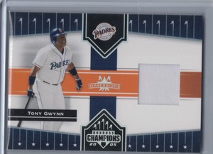 2005 Donruss Champions Impressions Material TONY GWYNN Game Pants #46   (B3984)
