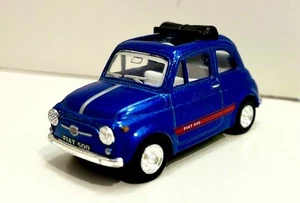 Fiat 500 Modell Auto Kinsmart 1:48  mit Rückzugsmotor blau, wie neu - Bild 1 von 4
