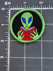 Green Space Alien Martian Extraterrestrial ET Patch Book Club Reading BSA Patrol - Picture 1 of 1