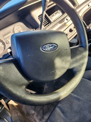 Volante interceptor policía Ford Crown Victoria carbón negro 05-11 Foto 1 de 4