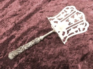 VINYARD Grape Asparagus / Waffle / Flat Server Godinger Silverplate VERY FINE - Picture 1 of 5