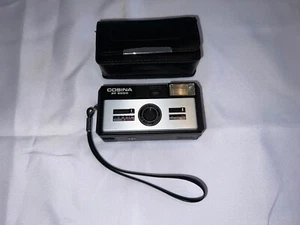 Vintage RARE Cosina PF 5000 Compact Point & Shoot 35mm Camera w/ Case - Picture 1 of 4