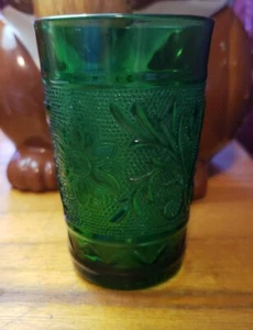 Vintage Anchor Hocking Forest Green Sandwich Glass Tumbler Mid Century 4" Juice - Picture 1 of 2