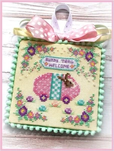 Patrón de punto de cruz contado Bunny Trail Welcome de Sugar Stitches Design - Imagen 1 de 2