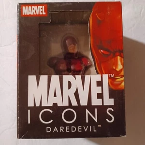 MARVEL ICONS DAREDEVIL BUST DIAMOND SELECT SEALED RARE - Picture 1 of 6