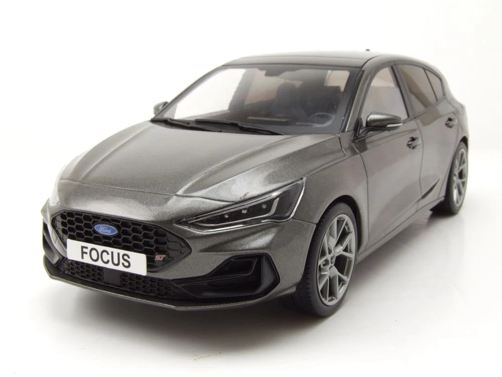 Ford Focus Modellauto 1:43 – Met.-DKL.-rot, 3-Türer, Baujahr 2002, Fertigmodell Von Minichamps