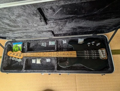 G&L Electric Bass Safe Packing! - Image 1 of 4