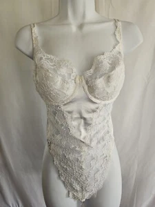 Victoria's Secret Teddy Womens White Lace & Satin Size 34D - Picture 1 of 10