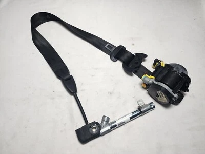 2012 - 2015 Volkswagen Passat Passengers Front Seat Belt Assembly (OEM) Black - Изображение 1 из 4