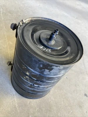 1983-1986 Ford Bullnose F250 F350 6.9 idi Diesel VASILHA DE VÁCUO Reservatório Usado - Imagem 1 de 4