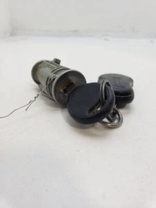 Ignition Switch Fits 01-06 WRANGLER 378685 - Picture 1 of 5