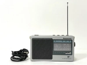 Vintage Panasonic RF-545L Portable Retro Radio AM/FM/LW – Touch n Tune - Picture 1 of 10