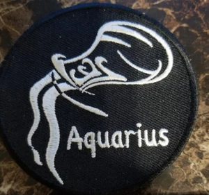 Parche Horóscopo Acuario aprox 3" - Imagen 1 de 2