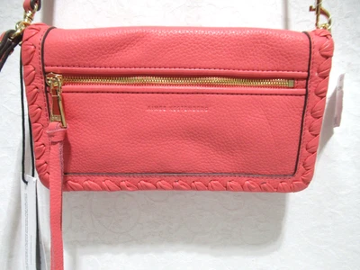 Bolso Bandolera Aimee Kestenberg Color Coral Cuero Guijarro Foto 1 de 4