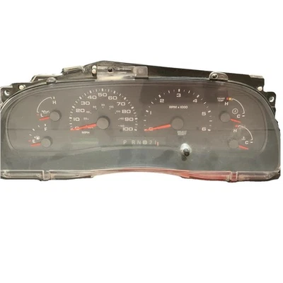 Ford F250 F350 2004 04-05 Excursion cuadro de instrumentos velocímetro 4C3Z10849FB Foto 1 de 4