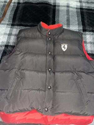 chaleco ferrari Foto 1 de 2