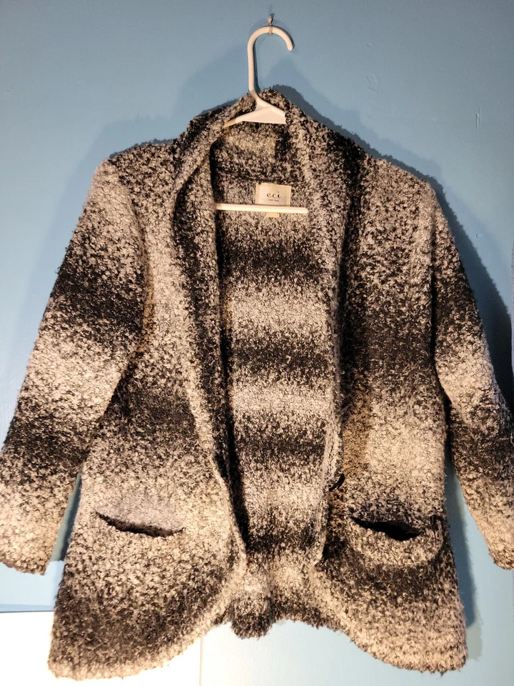 Suéter cárdigan para mujer Eci New York talla M Foto 1 de 4