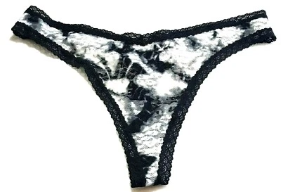 Bragas tanga Victoria's Secret ROSA blanco y negro con patrón animal - grandes Foto 1 de 4