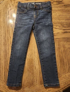 Lot Of 3 Pair OshKosh Super Skinny Girls Jeans Size 4t - Picture 1 of 9