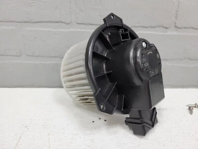 2007-2015 Mazda CX-9 HVAC Rear Back Blower Motor Wheel OEM - Image 1 of 4