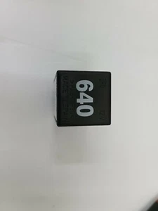 AUDI VW SEAT SKODA RELAY OEM 1KO951253A - Picture 1 of 3