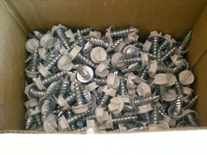 (1000) #8 x 1/2" Slot Piercing gutter screws w/Heads Painted White - Picture 1 of 5