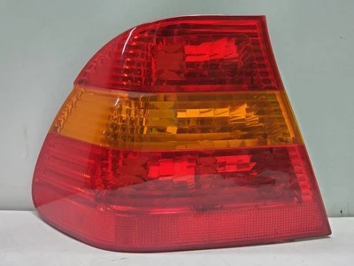 Lámpara trasera izquierda lado conductor BMW 330XI 2002 OEM 6-907-933 Foto 1 de 4