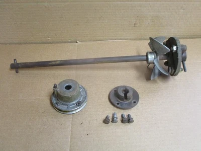 Acoplamento de copo volante eixo de transmissão IH Cub Cadet 147 - Imagem 1 de 4