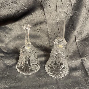 (2) Vintage HOFBAUER BELLS LEAD CRYSTAL Clear BYRDES/BIRD West Germany Excellent - Picture 1 of 9