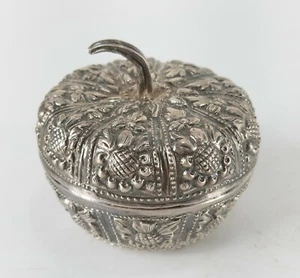 Antique South East Asian Repousse Silver Betel Nut Leaf Box Melon Pumpkin Form - Picture 1 of 7