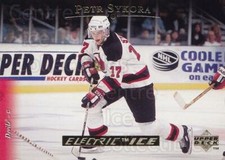 1995-96 Upper Deck Electric Ice Gold #318 Petr Sykora