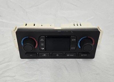 Buick Rainier CXL 2004 tablero delantero temperatura control climático ID-15132070 OEM Foto 1 de 4