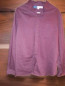 Old Navy Men Button Down Shirt Maroon XL Long Sleeve Regular Fit Everyday PREPPY - Picture 1 of 5