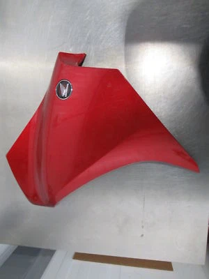 EB827 2010 10 HONDA VFR1200F CAPUCHA CENTRAL IZQUIERDA Foto 1 de 4