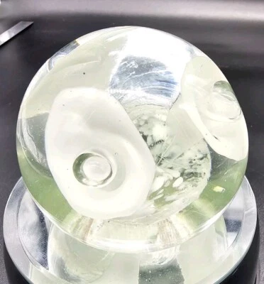 Pisapapeles Abstracto Control Burbuja Arte Vidrio Soplado a Mano Blanco Trompeta Flores Foto 1 de 4