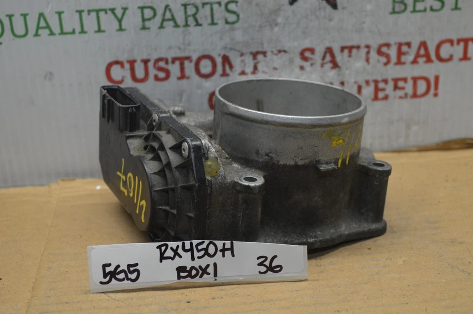 Lexus RX450H 2010-11 carrocería del acelerador válvula 2203031030 montaje 36-5G5 Bx 1 Foto 1 de 4