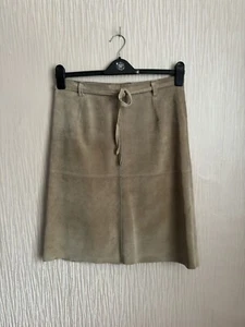 Isaac Mizrahi Women 100% Suede A Line Skirt Size USA 6 - Picture 1 of 4