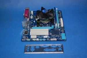 Gigabyte GA-H61M-S2PV /Core i3-3240/DDR3-2GB - Zdjęcie 1 z 3
