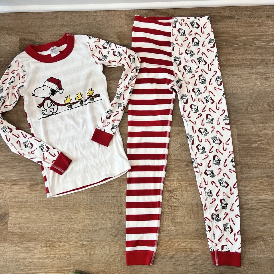 Hanna Anderson Snoopy Peanuts Christmas Holiday Pajamas Sz 10 Pj Set - Image 1 of 4