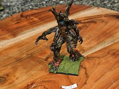 Dungeons & Dragons: Icons of the Realms: D&D Monster Menagerie Treant Treeman#45 - Image 1 of 4