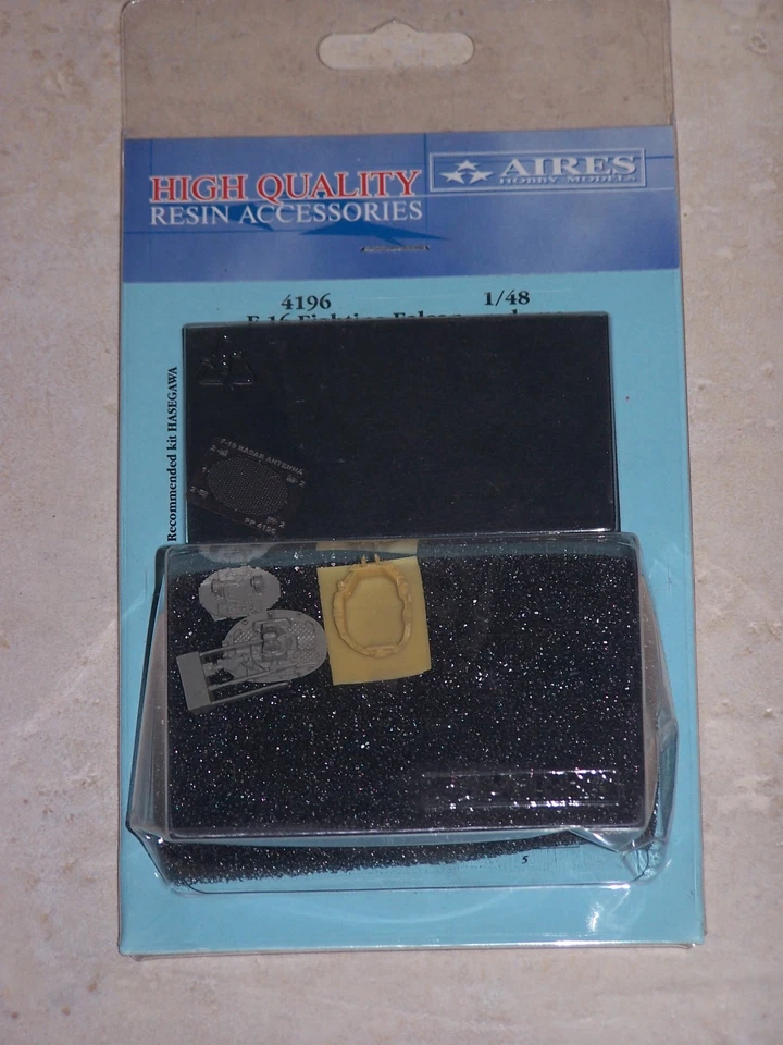 AIRES 1/48ème resin F-16 Fighting Falcon Radome Ref. 4196 - Photo 1/1