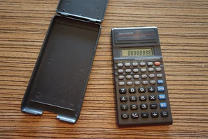 Taschenrechner Sharp Elsimate Ec 530 A    Altgerät (22) - Bild 1 von 3