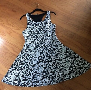 Poof Couture Black Fit and Flare Dress Juniors Black Medium NWT Sleeveless - Picture 1 of 5