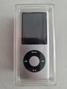 iPod Nano 5th Gen 4GB Silver - Dead Battery? - Picture 1 of 3