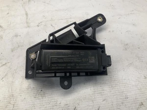 19-25 Porsche Cayenne TPMS Tire Pressure Monitor Sensor W/ Bracket P - Picture 1 of 8