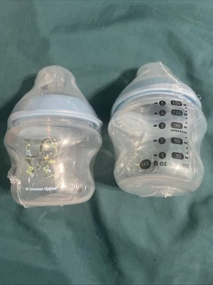 Tommee Tippee 2 Baby Bottles Closer To Nature  Slow Flow 5oz Love Blue - Image 1 of 3