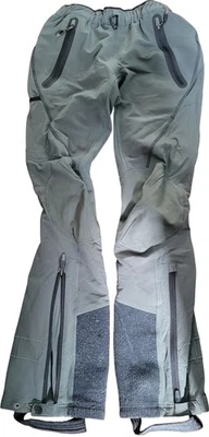 Adidas Terrex Outdoor Trousers size 6 Green Durable Hiking Pants - Image 1 of 3