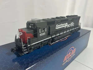 Atlas Premier Southern Pacific SD45 Diesel Locomotive 30138265 PS3 #8595 - Picture 1 of 8
