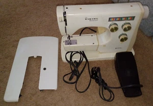 HUSQVARNA VIKING Model 6020 Sewing Machine with Case and Pedal - Picture 1 of 19